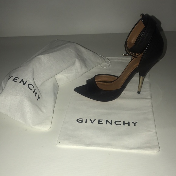 GIVENCHY Paris Black Leather Stiletto Size 37 - Picture 2 of 12